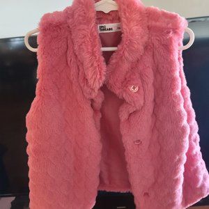 NWOT Epic Threads Faux Fur Vest - Size 5